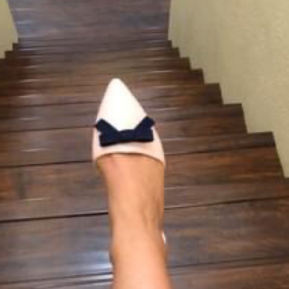 Flats - Picture 1 of 3